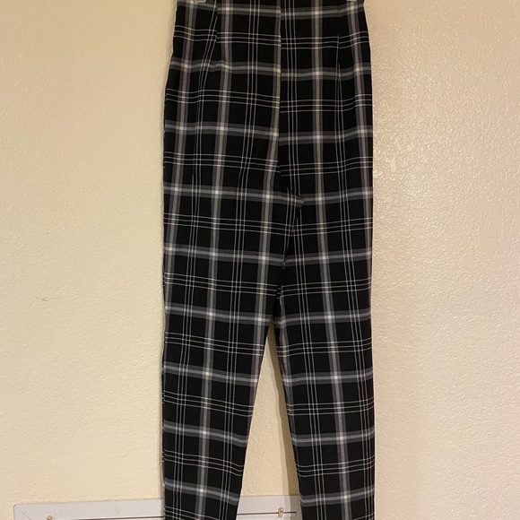 Platted Black with a hint of white Dress pants - Picture 2 of 6